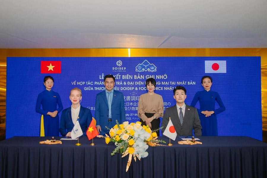 Đôi Dép hợp tác chiến lược cùng Food Force - Tập đoàn Morisho phát dương Văn hóa và sản phẩm Trà Việt Nam và thị trường Nhật Bản