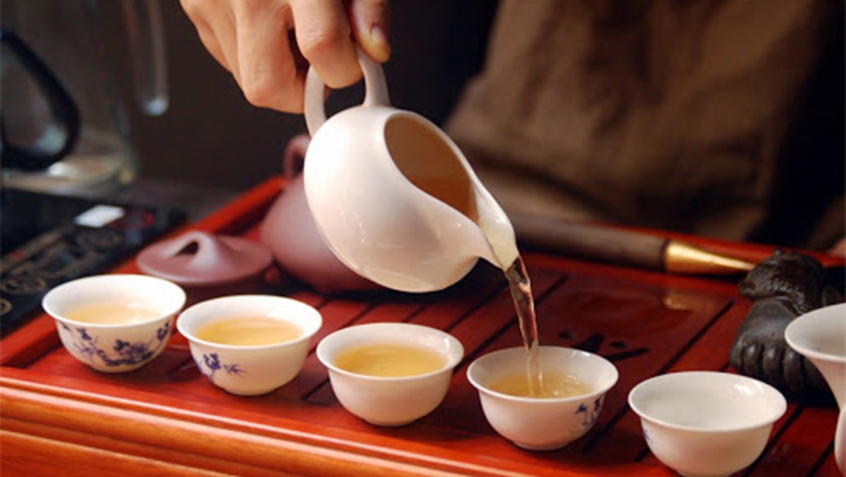 Hướng dẫn các bước pha trà thơm ngon đậm vị