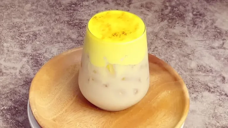 Trà sữa kem trứng
